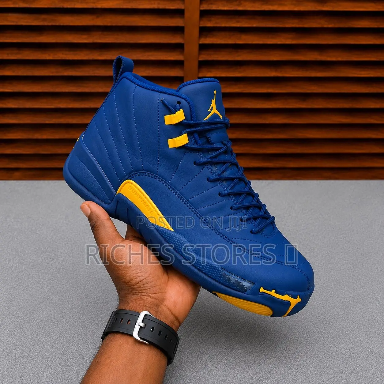 Nike Air Jordan 12 Retro "Michigan