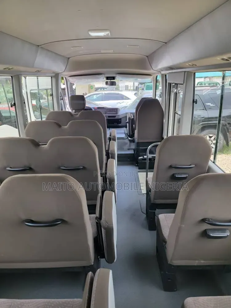 New Toyota Conquest 2025 White