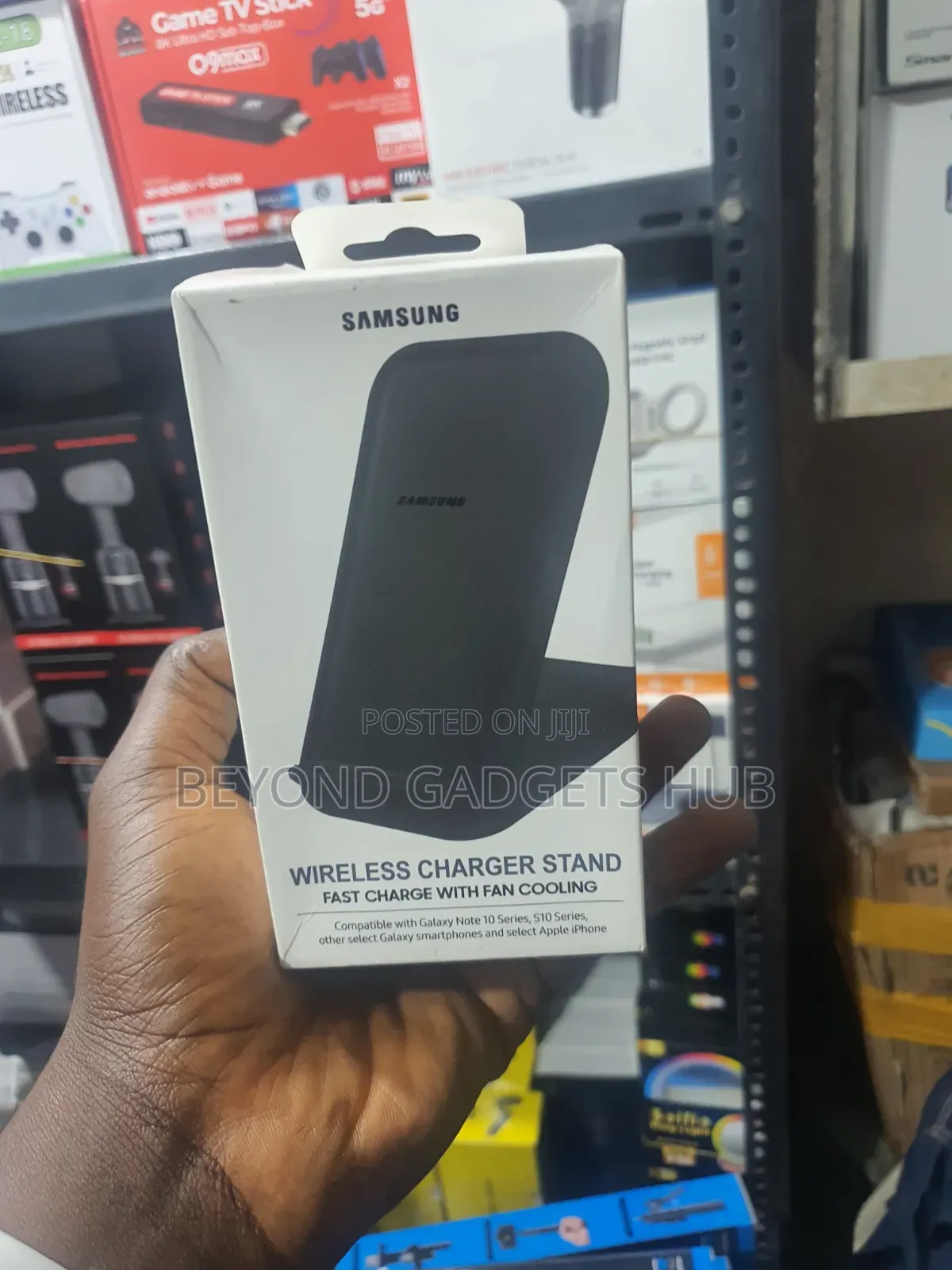Samsung Wireless Charger Stand With Fan Cooling
