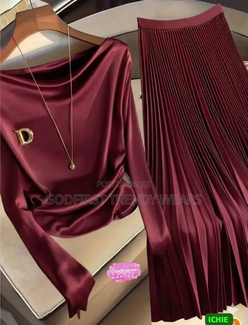 New Design Pleated Skirt and Top