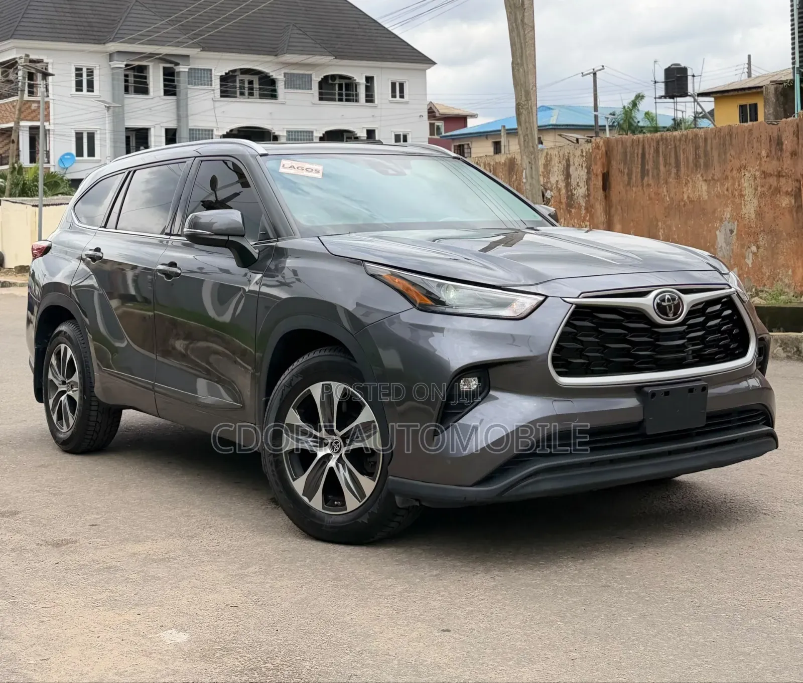 Toyota Highlander 2023 Gray