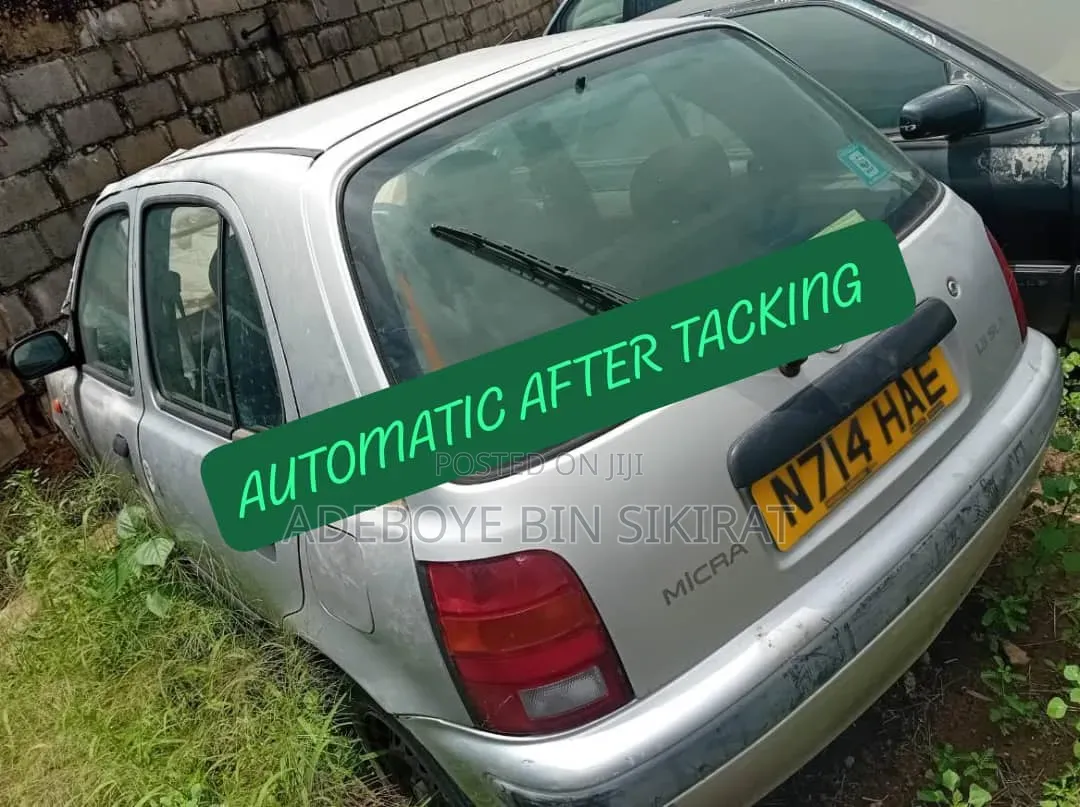 Nissan Micra 1999 Silver