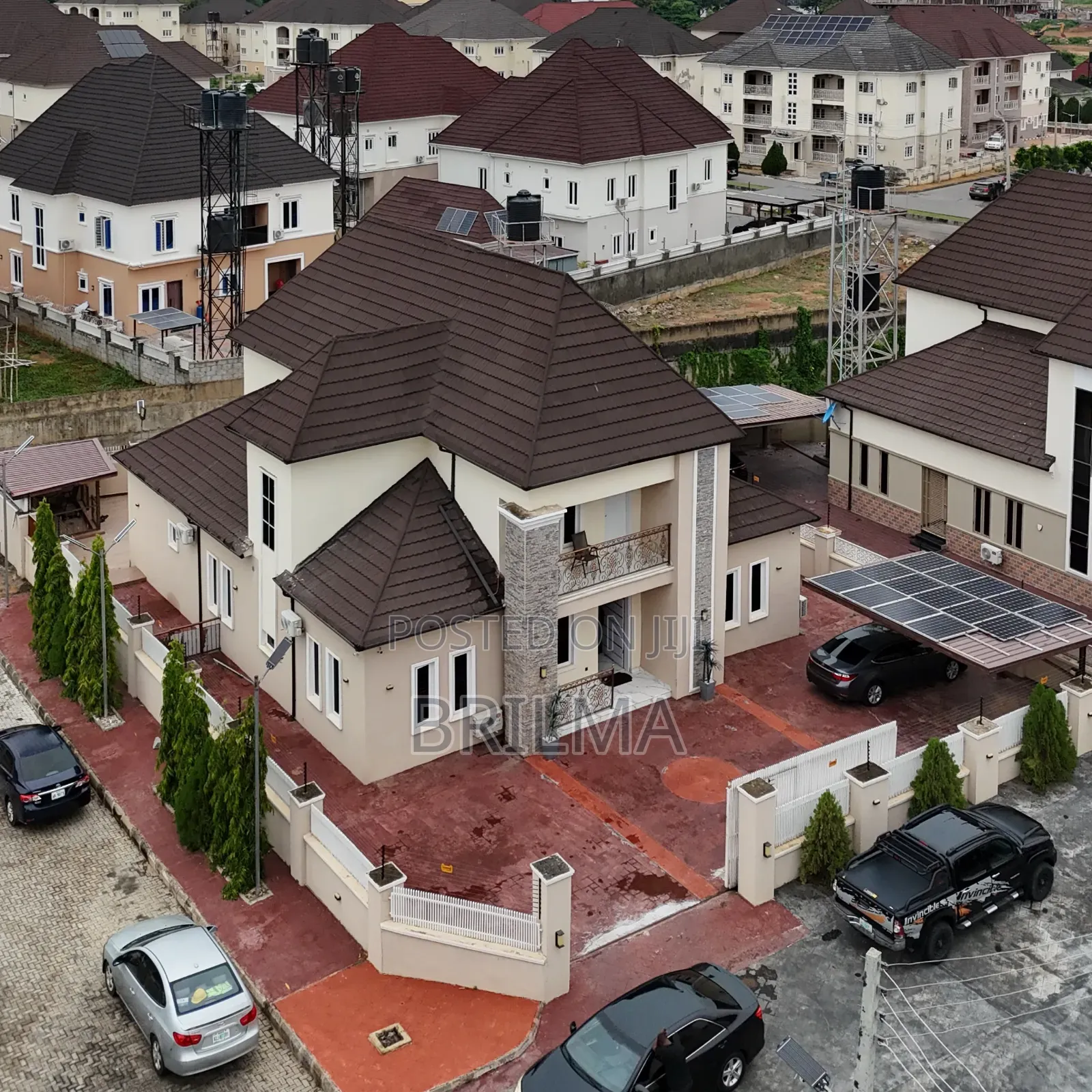 Furnished 5bdrm Duplex in FHA for sale