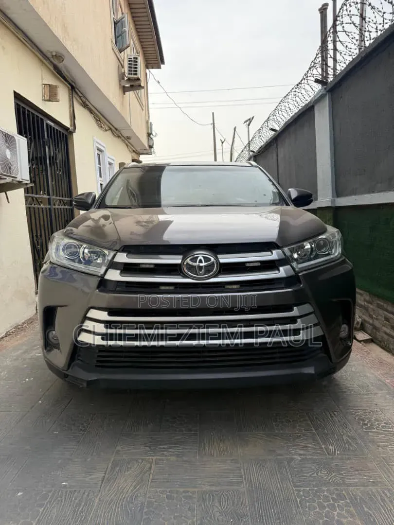 Toyota Highlander 2017 Gray