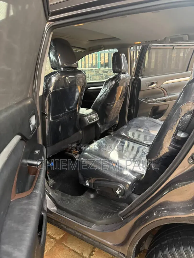 Toyota Highlander 2017 Gray