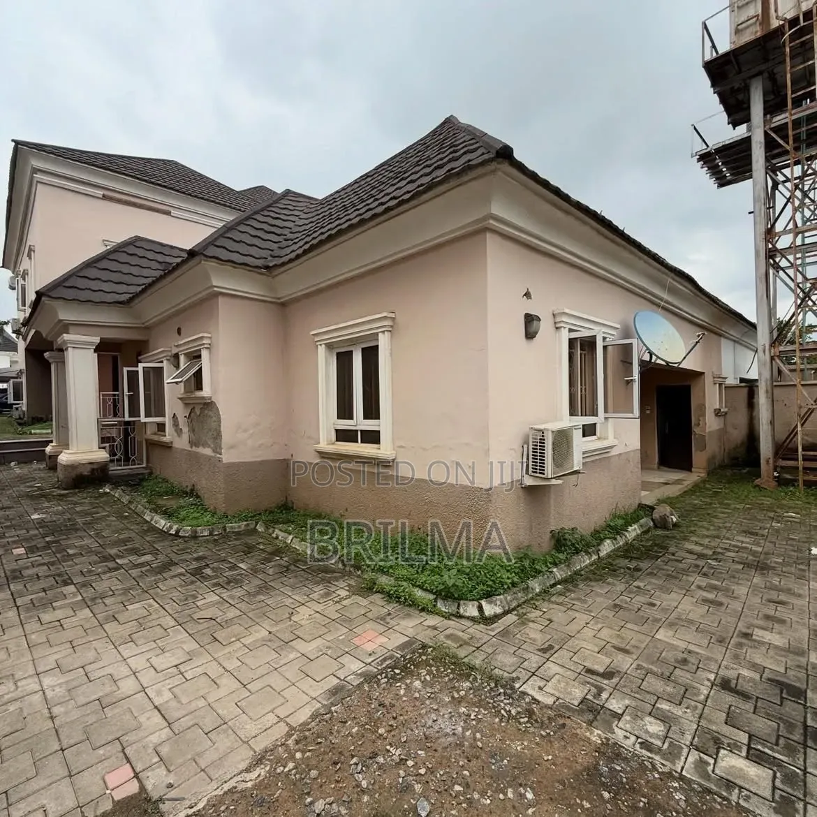 Furnished 5bdrm Duplex in Guzape District for sale