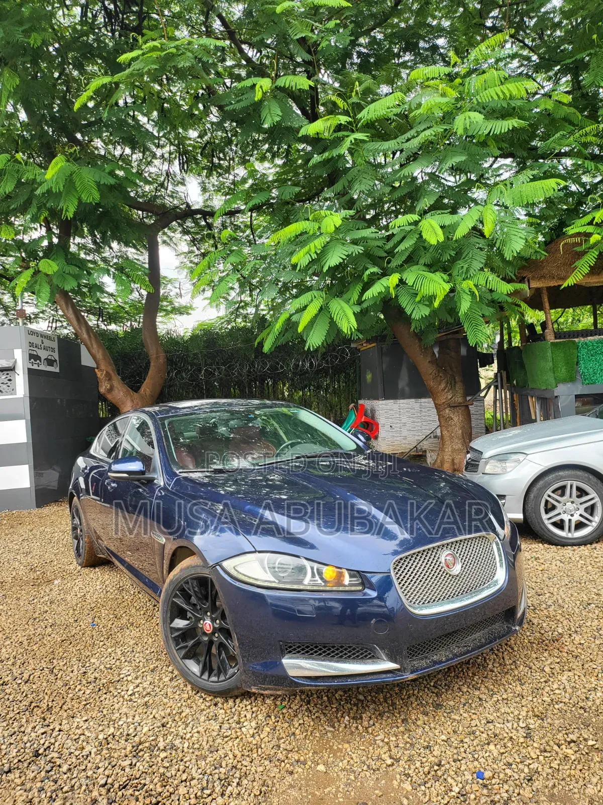 Jaguar XF R 2010 Blue