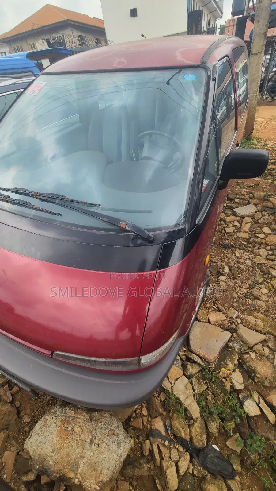 Toyota Previa 2000 Red