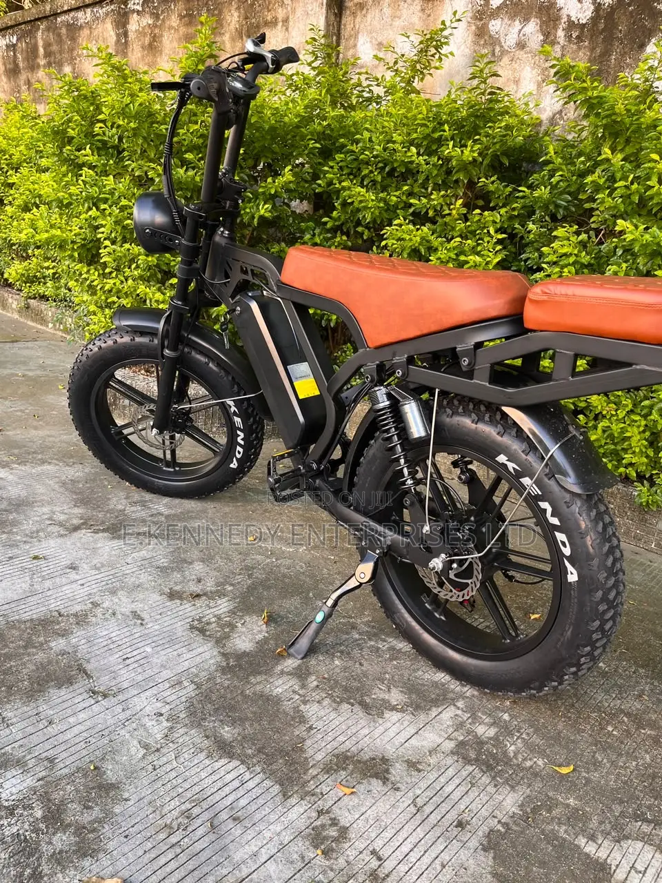 Off-Road V20 Fat Tyre Electric Bicycle+Helmet