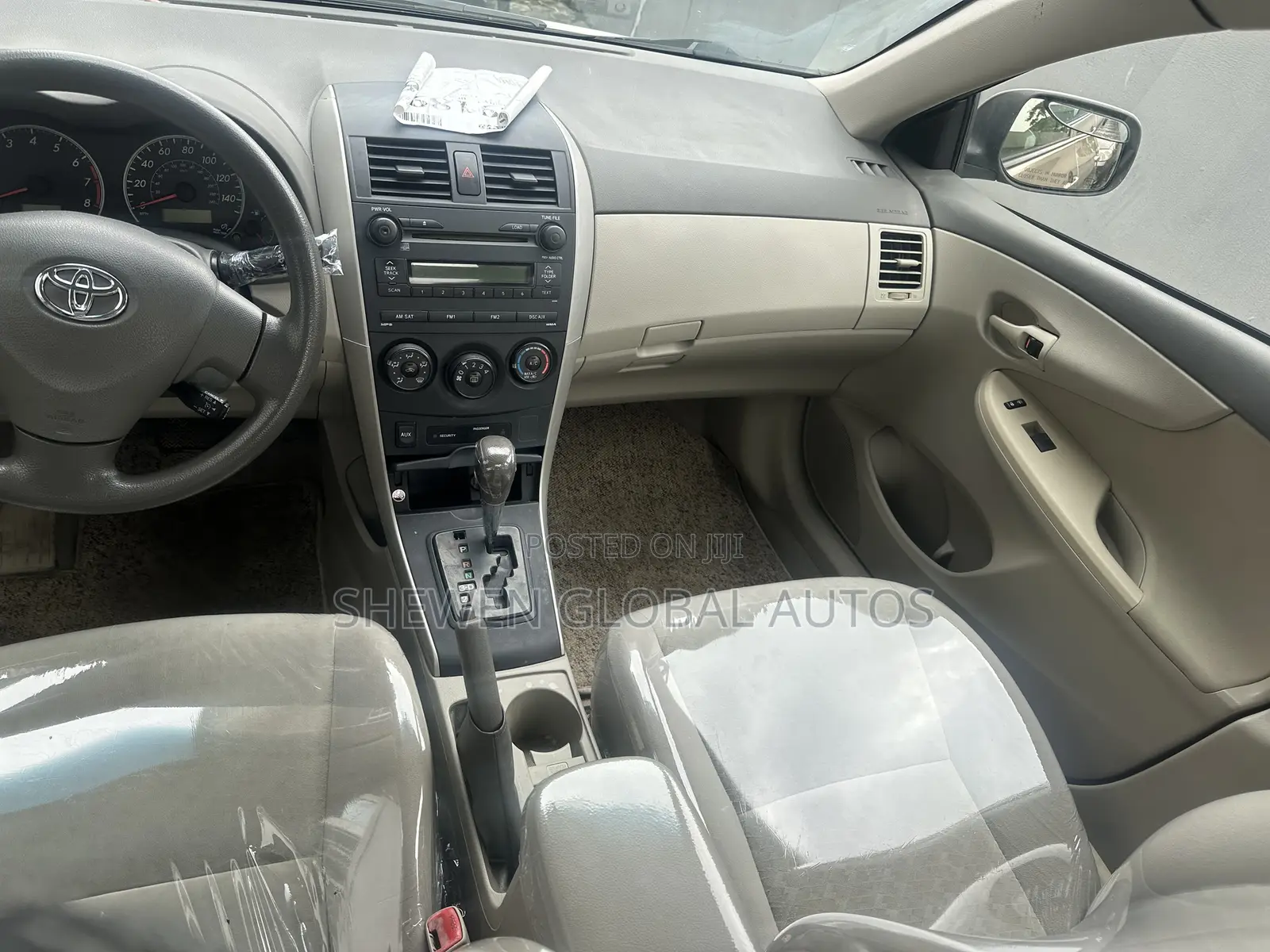 Toyota Corolla LE 4dr Sedan (1.8L 4 cyl 4A) 2009 Gold