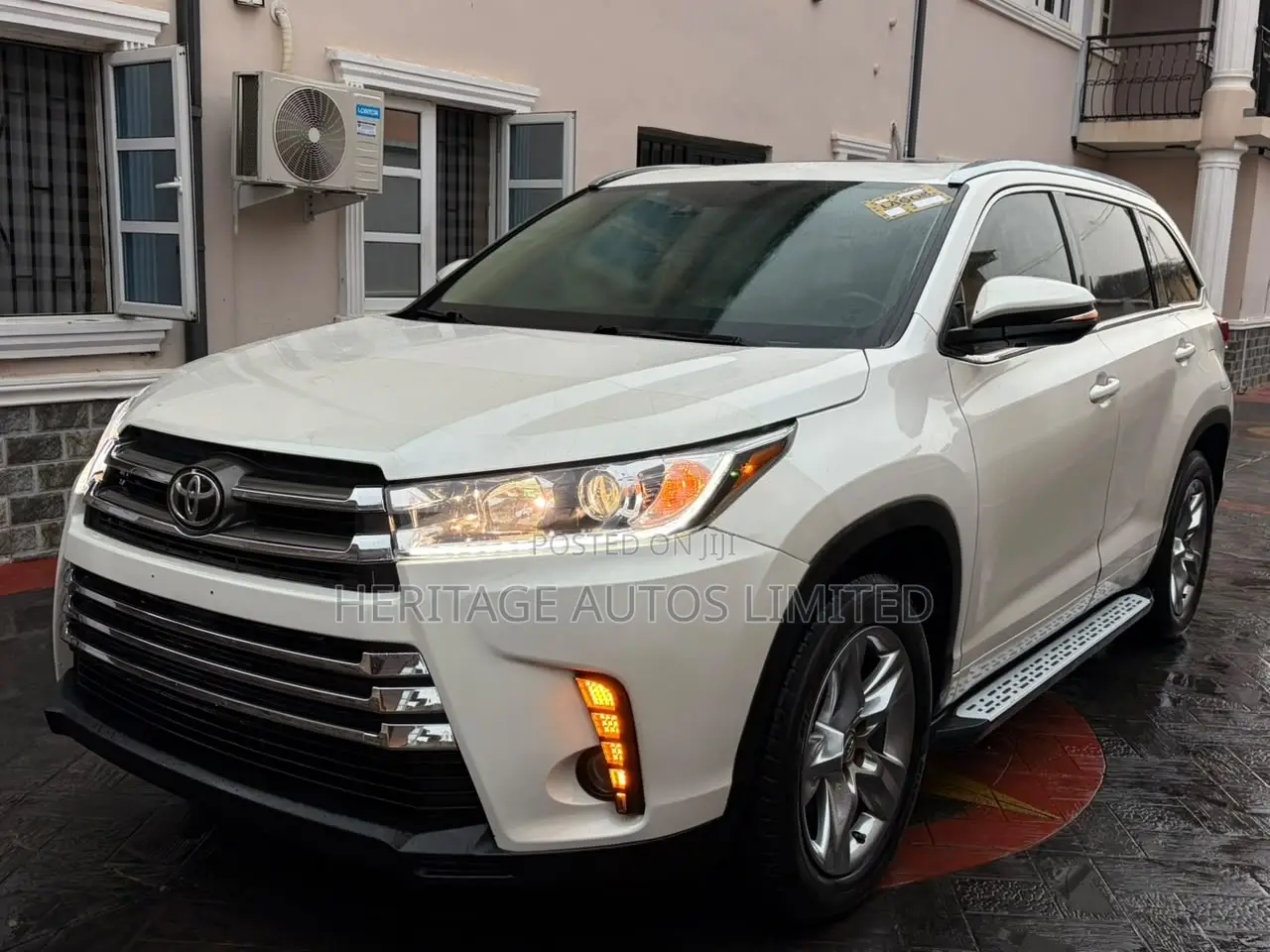 Toyota Highlander Limited 4dr SUV (3.5L 6cyl 6A) 2015 White