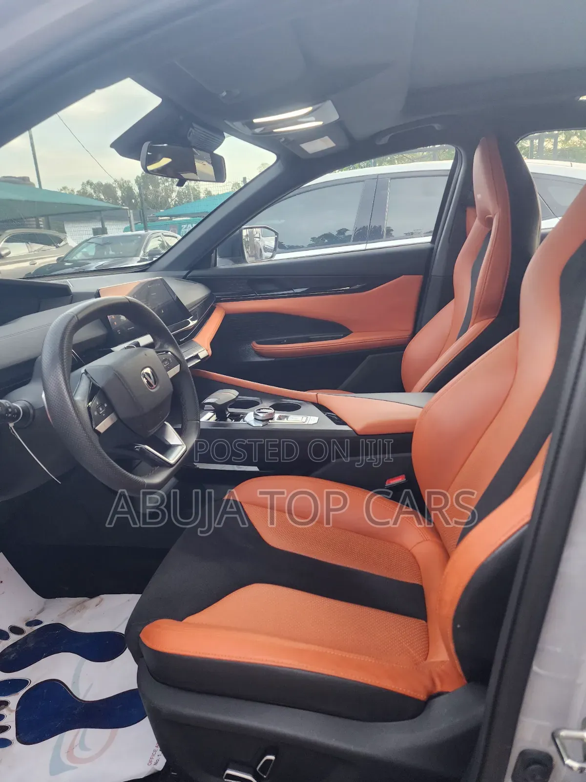 New Changan UNI-V 1.5 Petrol FWD 2024 White