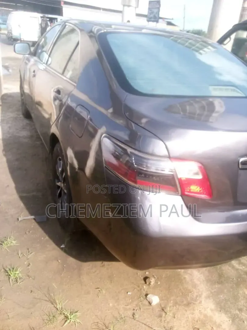 Toyota Camry 2008 Gray