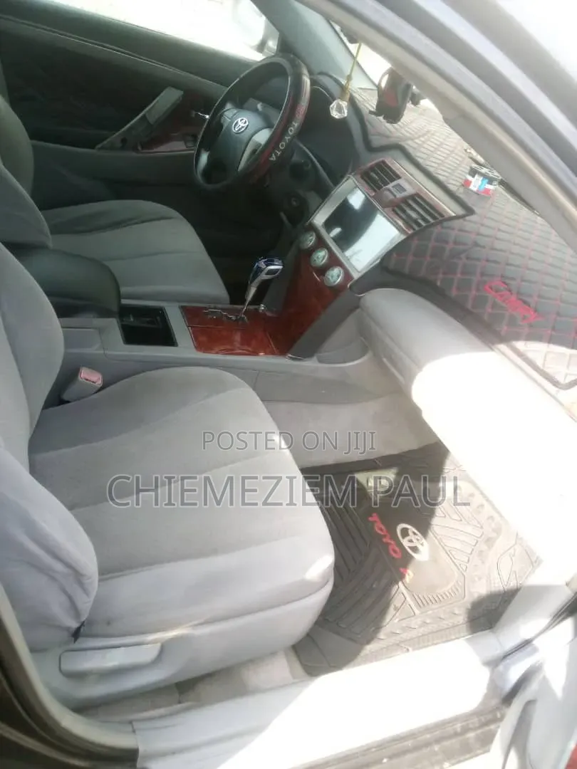 Toyota Camry 2008 Gray