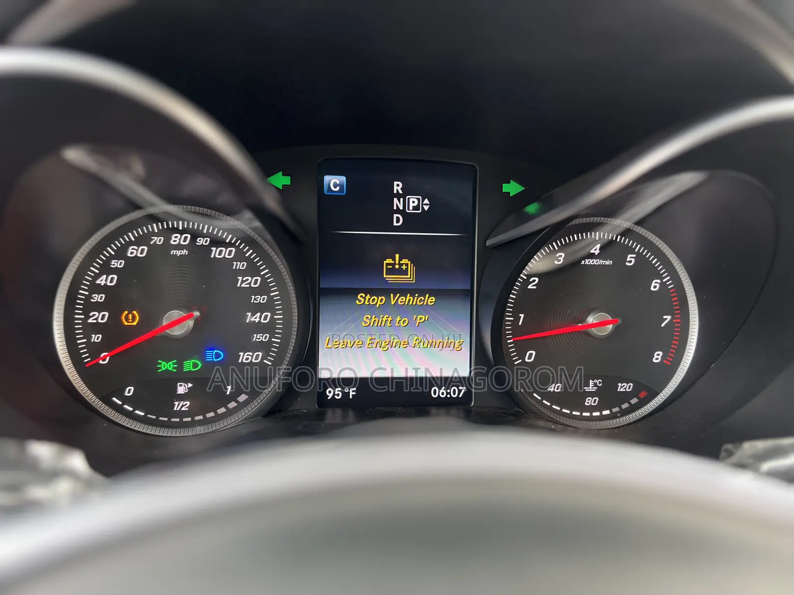 Mercedes-Benz C400 4Matic AWD Sedan (3.0L V6 7A) 2015 Black
