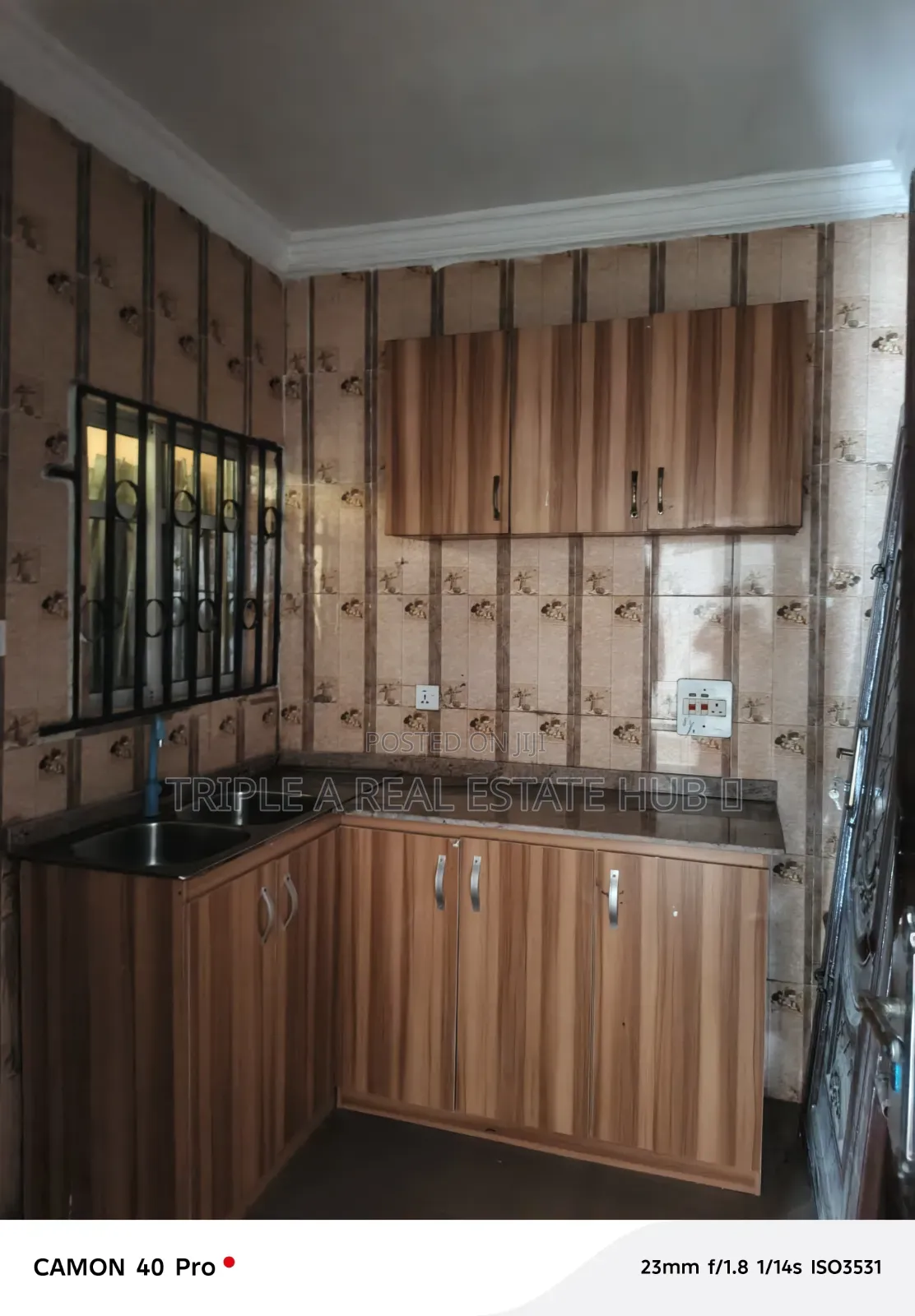 2bdrm Block of Flats in Alimosho for sale