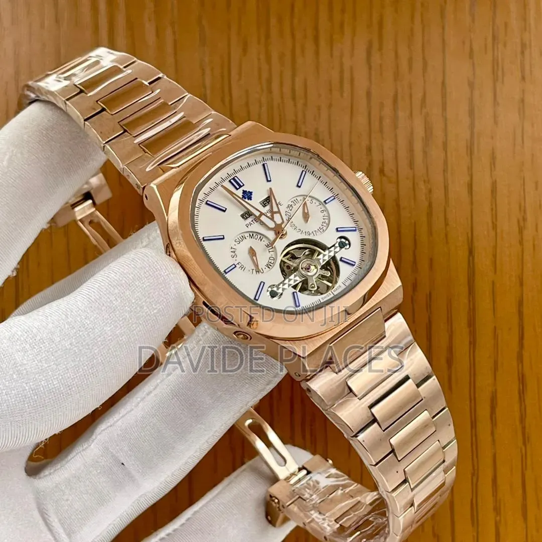 Patek Phillipe Geneve Nautilus 5712/5711,Chronograph Wristwatch