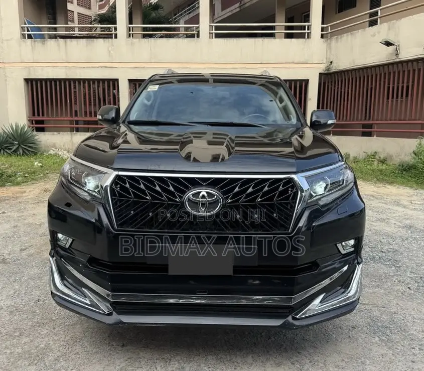 Toyota Land Cruiser Prado 4.0 Petrol TX-L 2022 Black