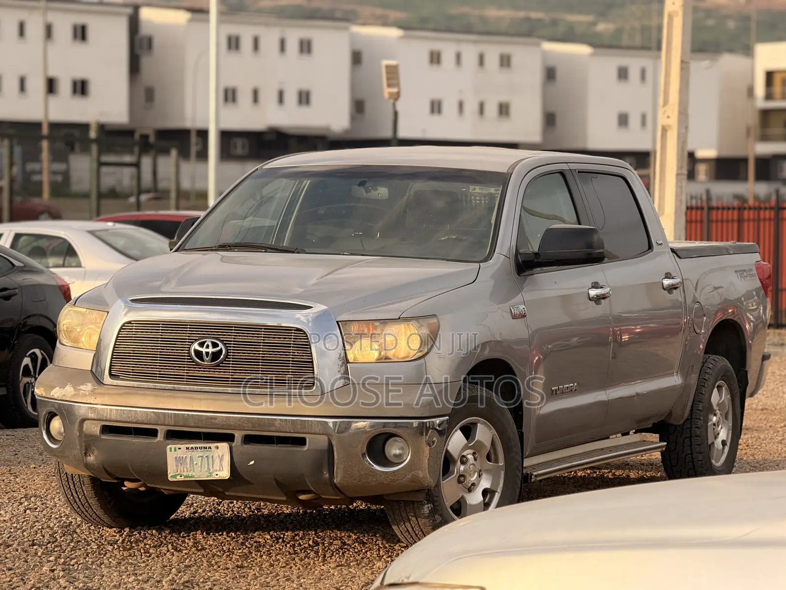 Toyota Tundra Double Cab 4x4 SR5 5.7L Long Bed 2008 Silver