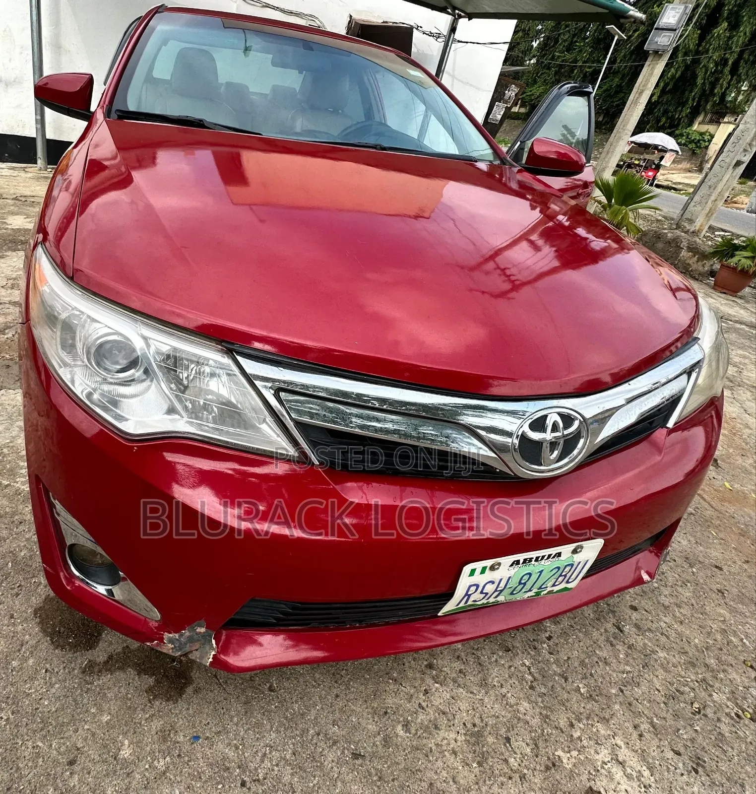 Toyota Camry LE 4dr Sedan (2.5L 4cyl 6A) 2013 Red