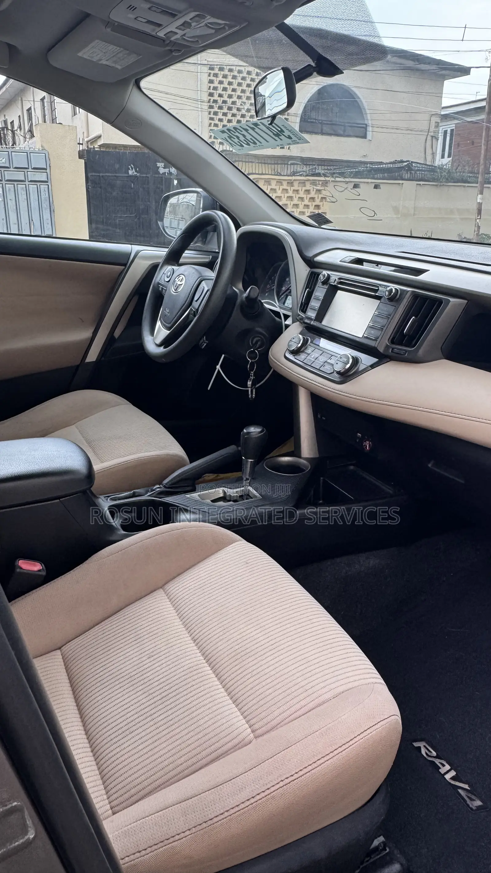 Toyota RAV4 XLE 4dr SUV (2.5L 4cyl 6A) 2014 Brown