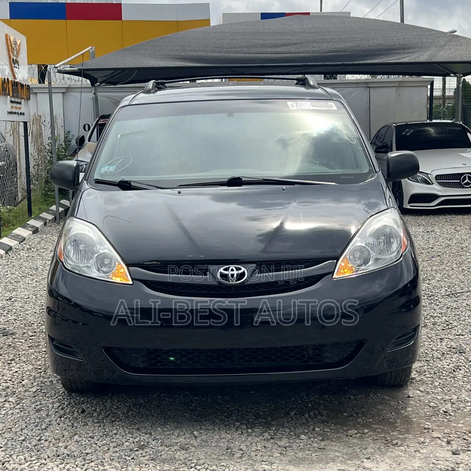 Toyota Sienna 2010 Black
