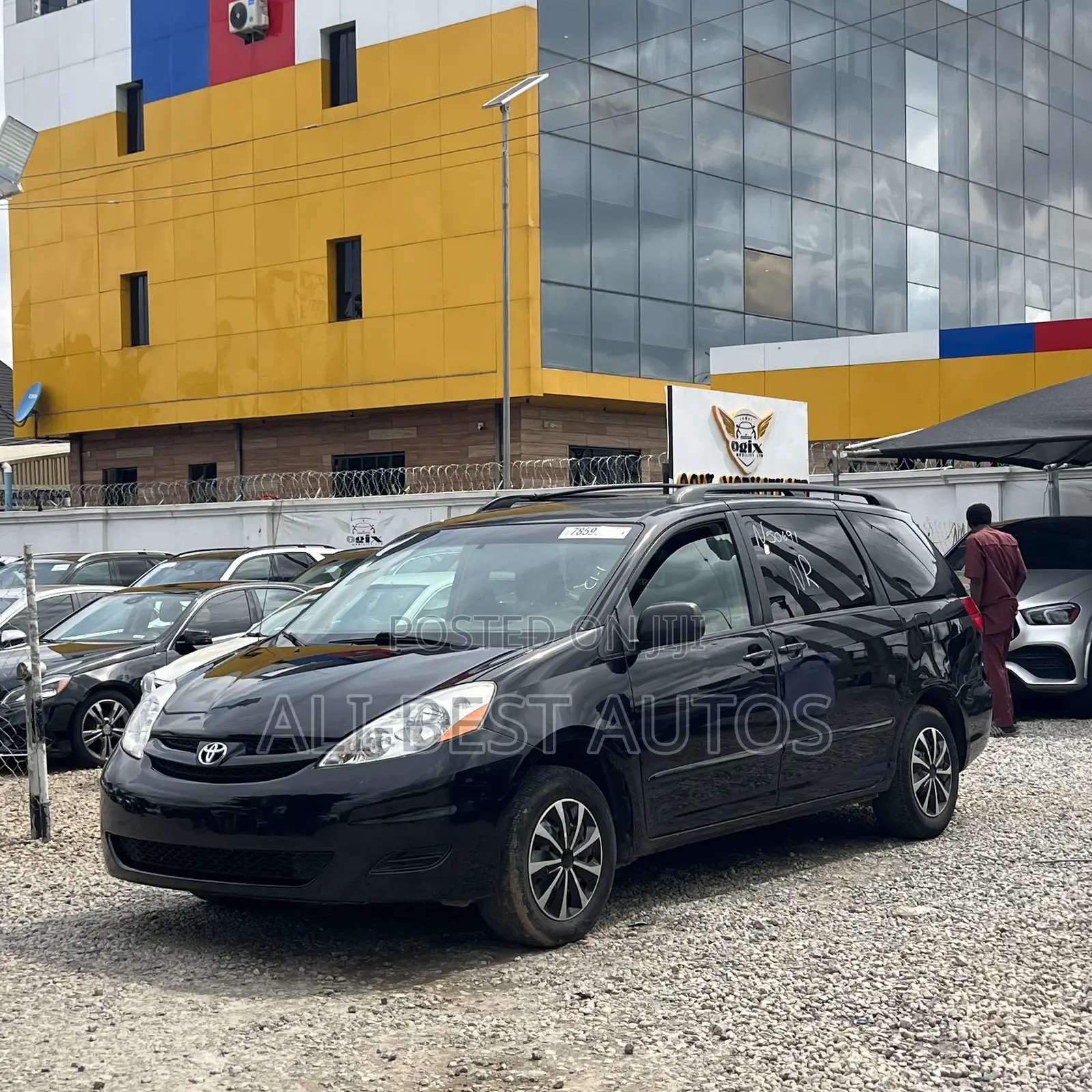 Toyota Sienna 2010 Black