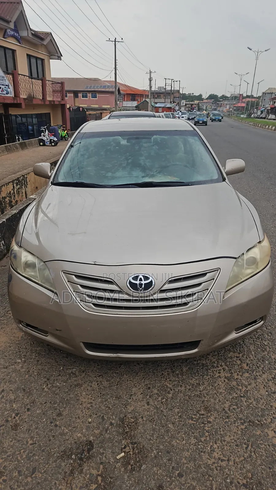 Toyota Camry LE 4dr Sedan (2.4L 4cyl 5A) 2009 Gold