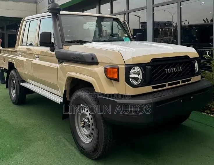 New Toyota Land Cruiser 79 Series 2025 Yellow