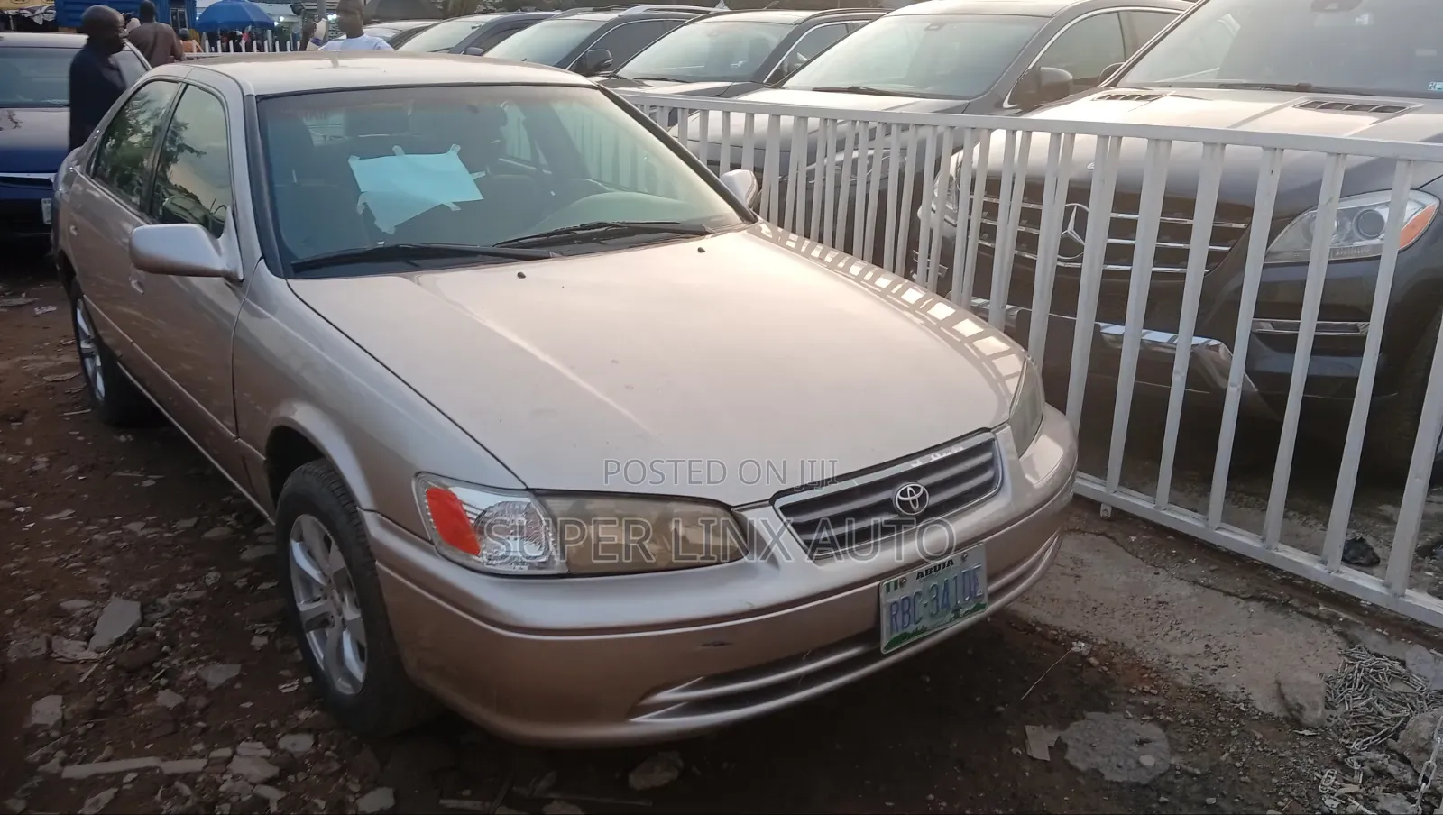 Toyota Camry 2002 Gold