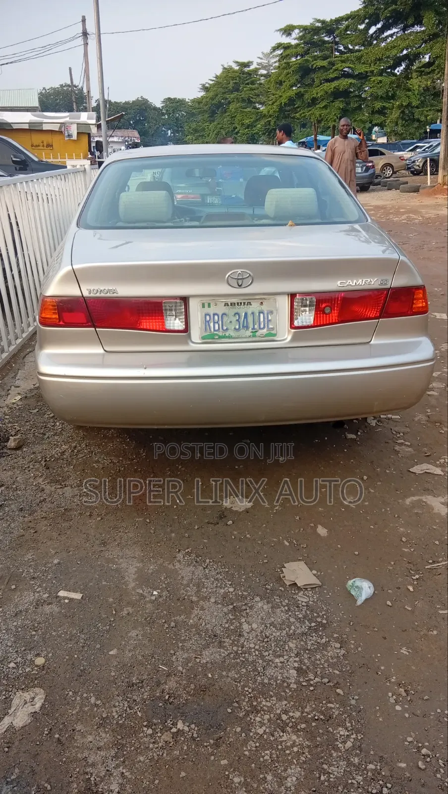 Toyota Camry 2002 Gold