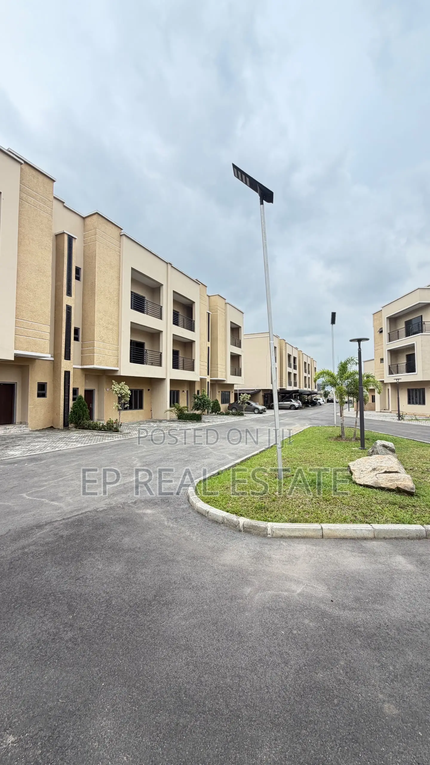 4bdrm Duplex in Jahi for rent