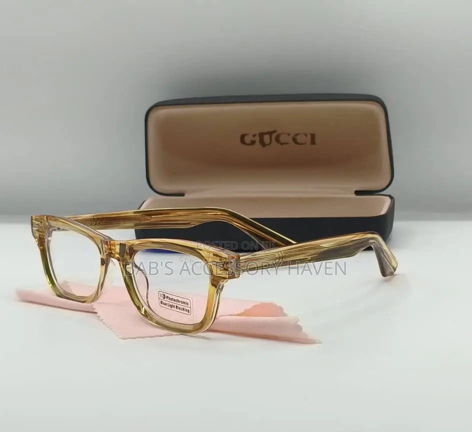 Luxury Gucci Eyeglass Frames With Smart Lenses Original Case