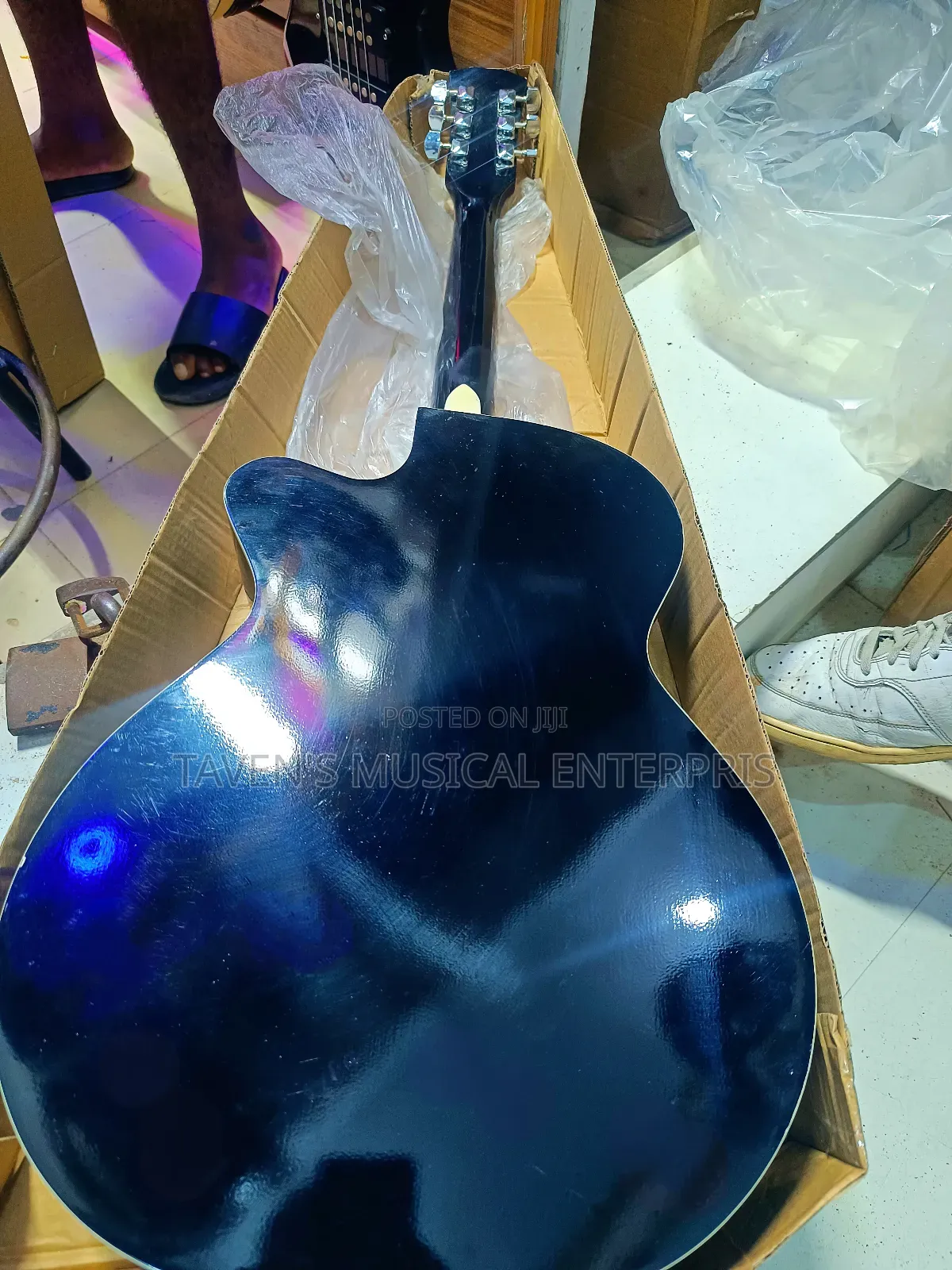 Wellsound Acoustic Guitar