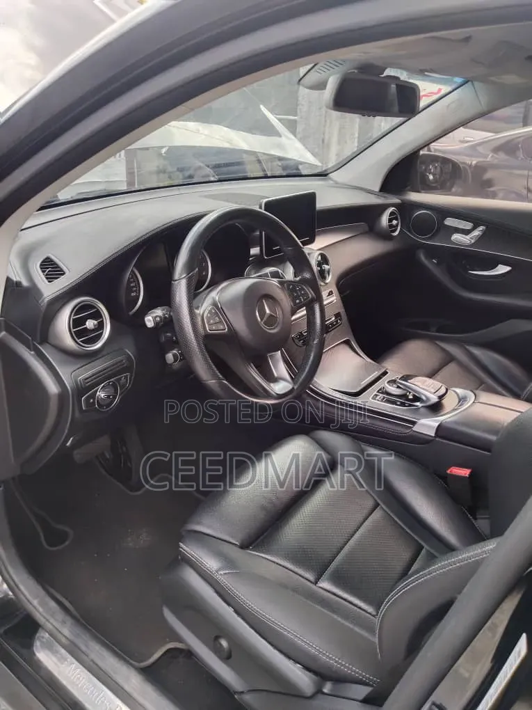 Mercedes-Benz GLC-Class 2016 Black