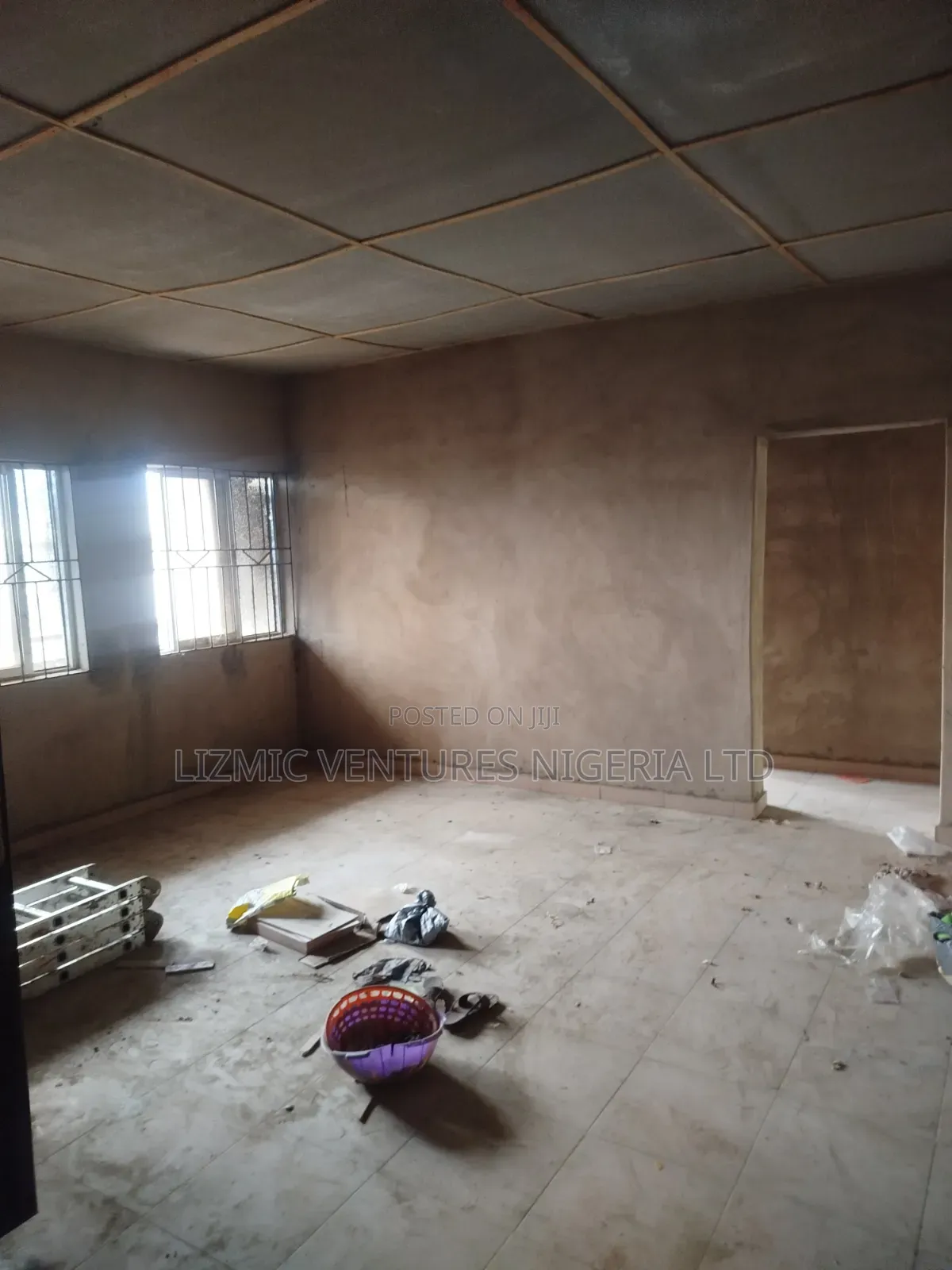 3bdrm Apartment in Isuti, Ikotun / Ikotun/Igando for rent