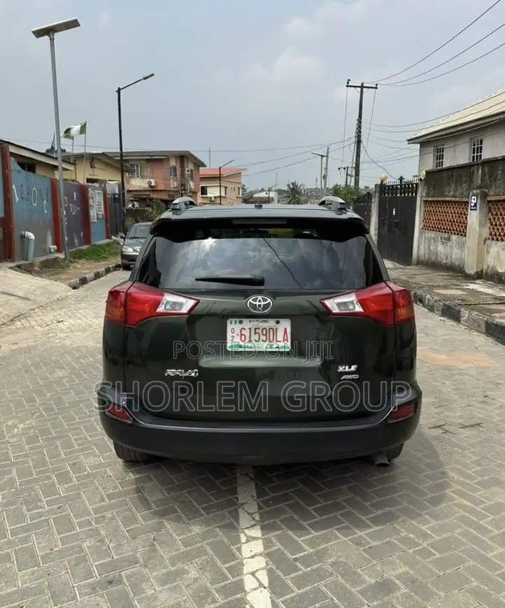 Toyota RAV4 2013 Green