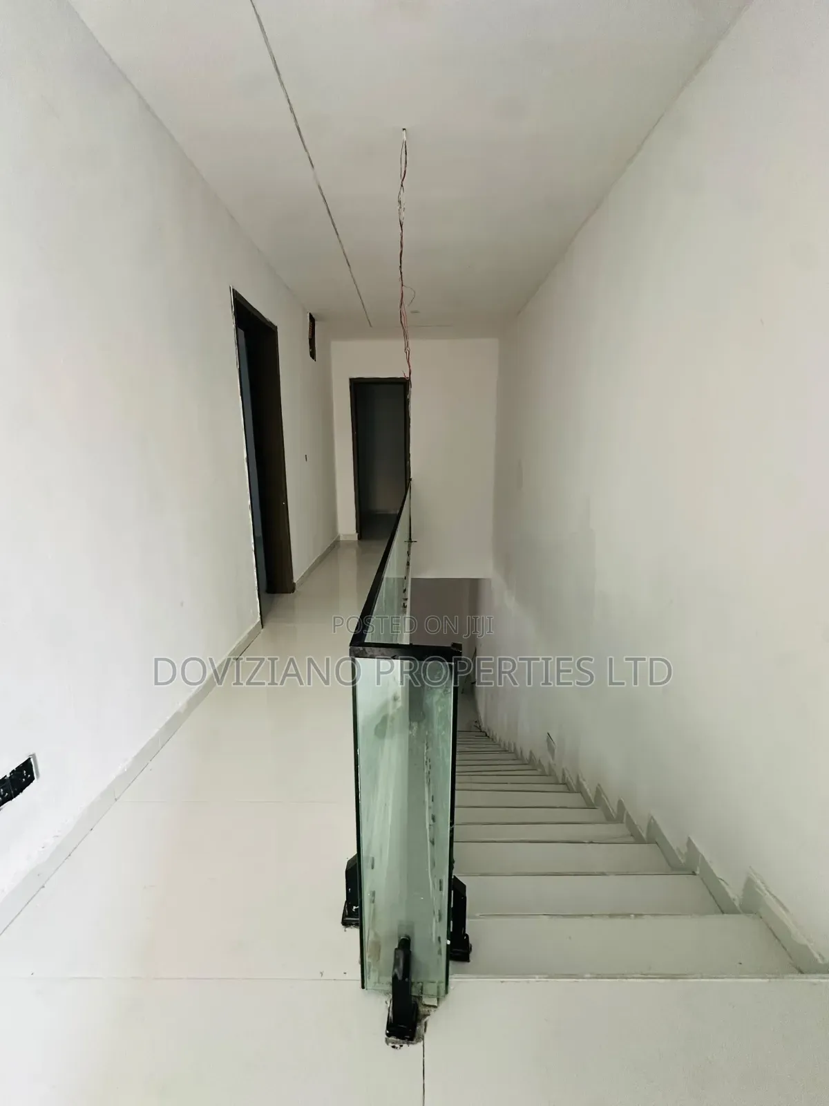 4bdrm Duplex in Secured Environment, Off Lekki-Epe Expressway for sale