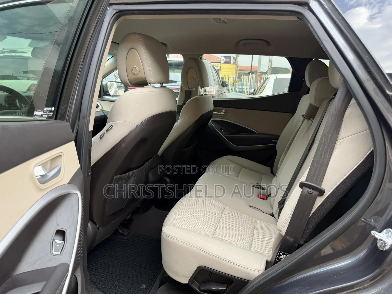 Hyundai Santa Fe SE AWD 2016 Gray