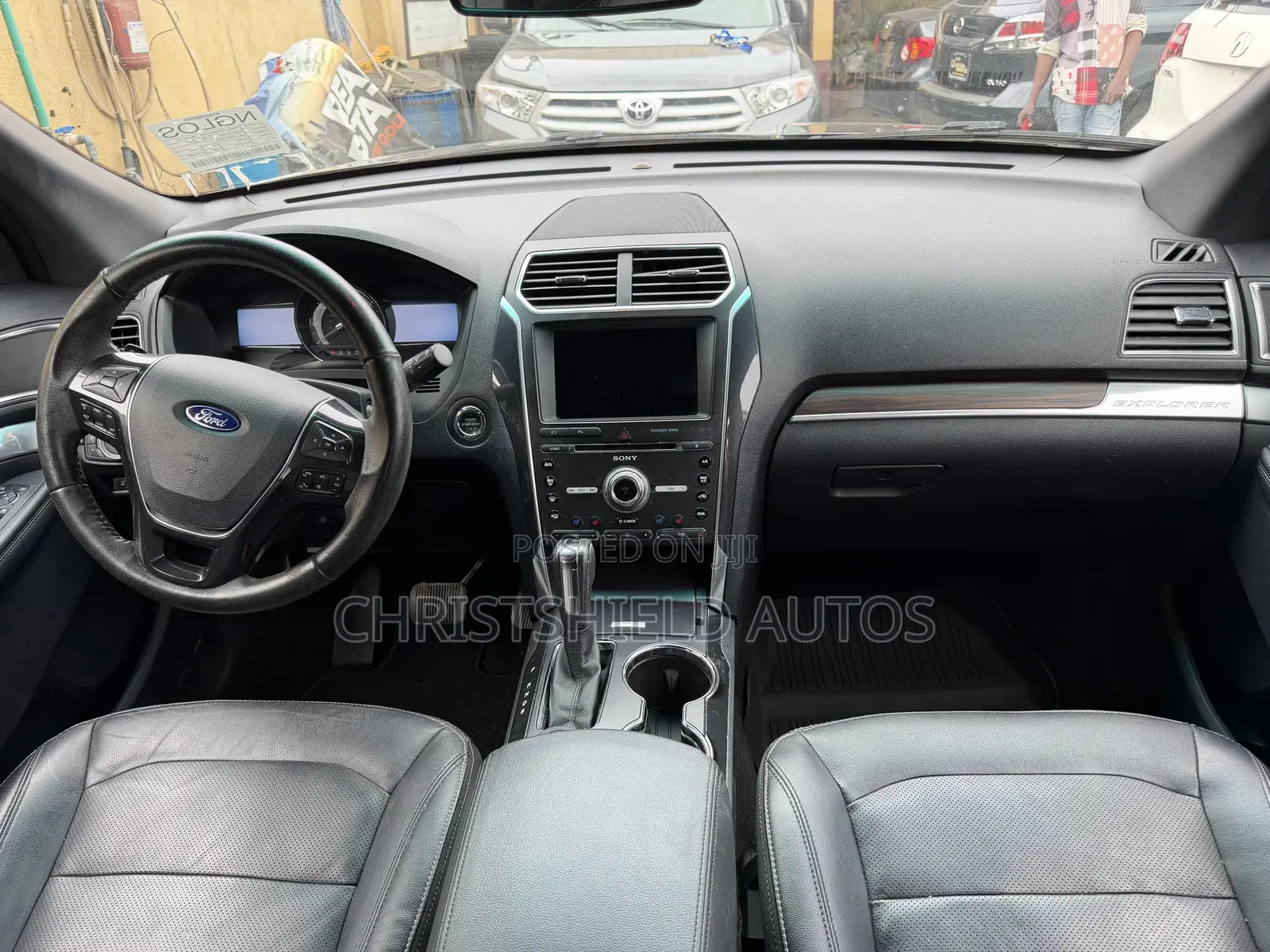 Ford Explorer Limited 4dr 4x4 (2.3L 4cyl 6A) 2017 Gray