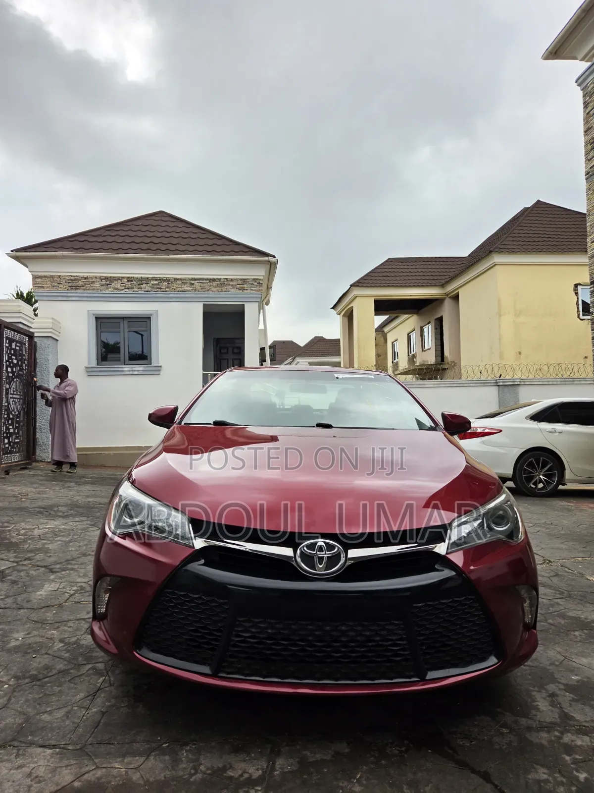 Toyota Camry 2016 Maroon