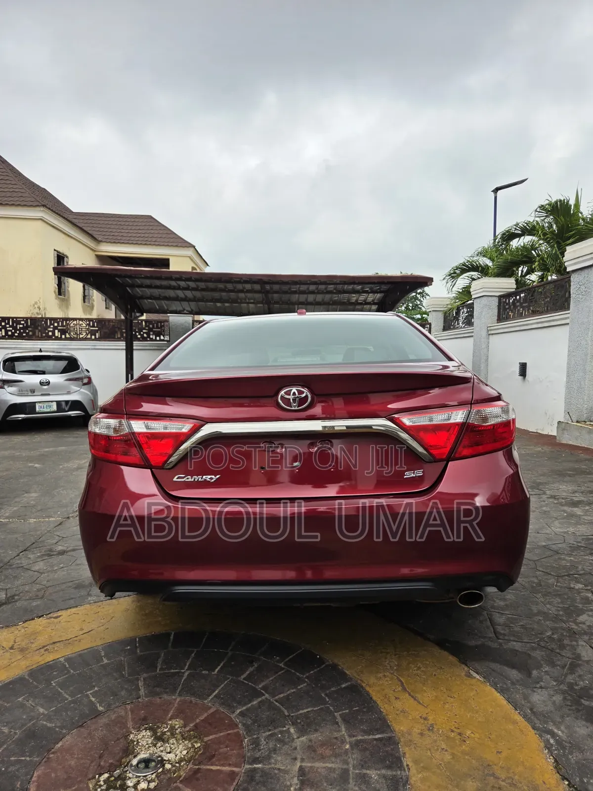 Toyota Camry 2016 Maroon