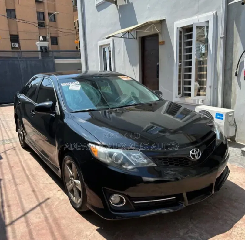 Toyota Camry 2014 Black