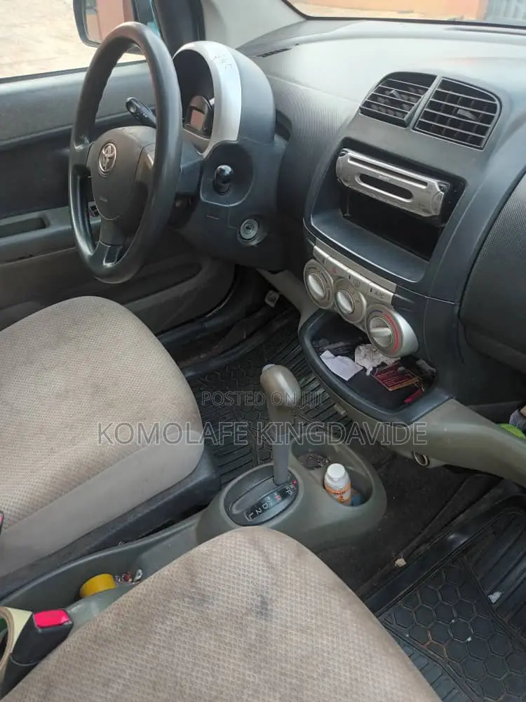 Toyota Passo 1.3 FWD 2007 Blue