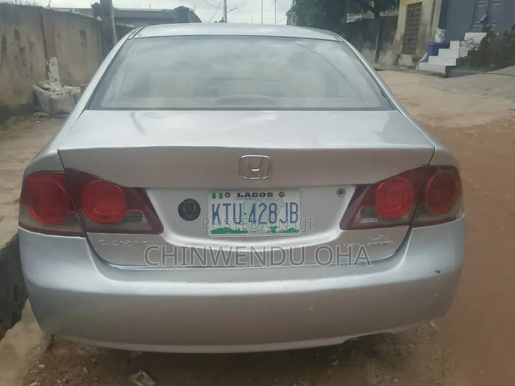 Honda Civic 2008 Silver