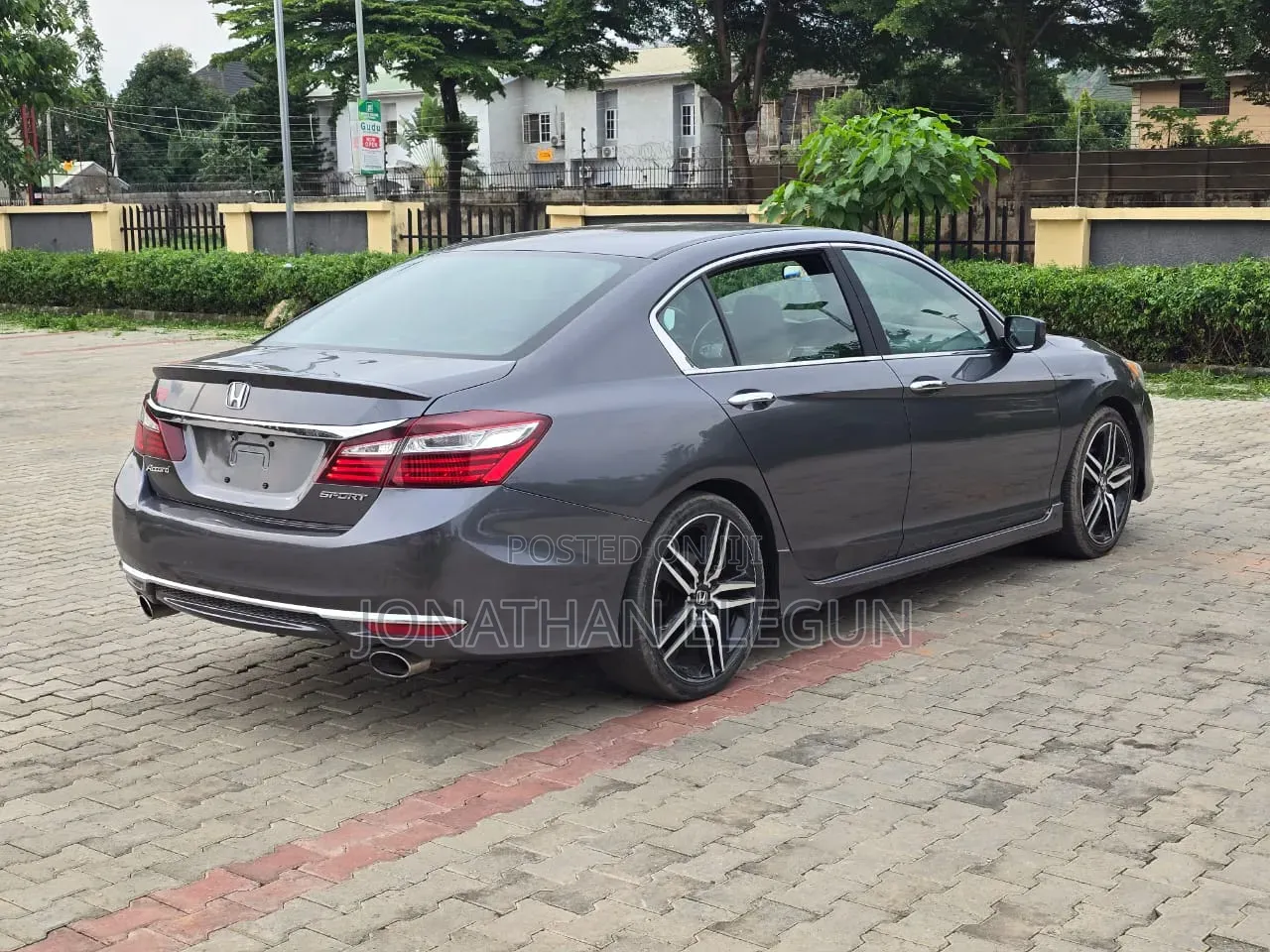 Honda Accord Sport SE 4dr Sedan FWD (2.4L 4cyl 2A) 2017 Gray