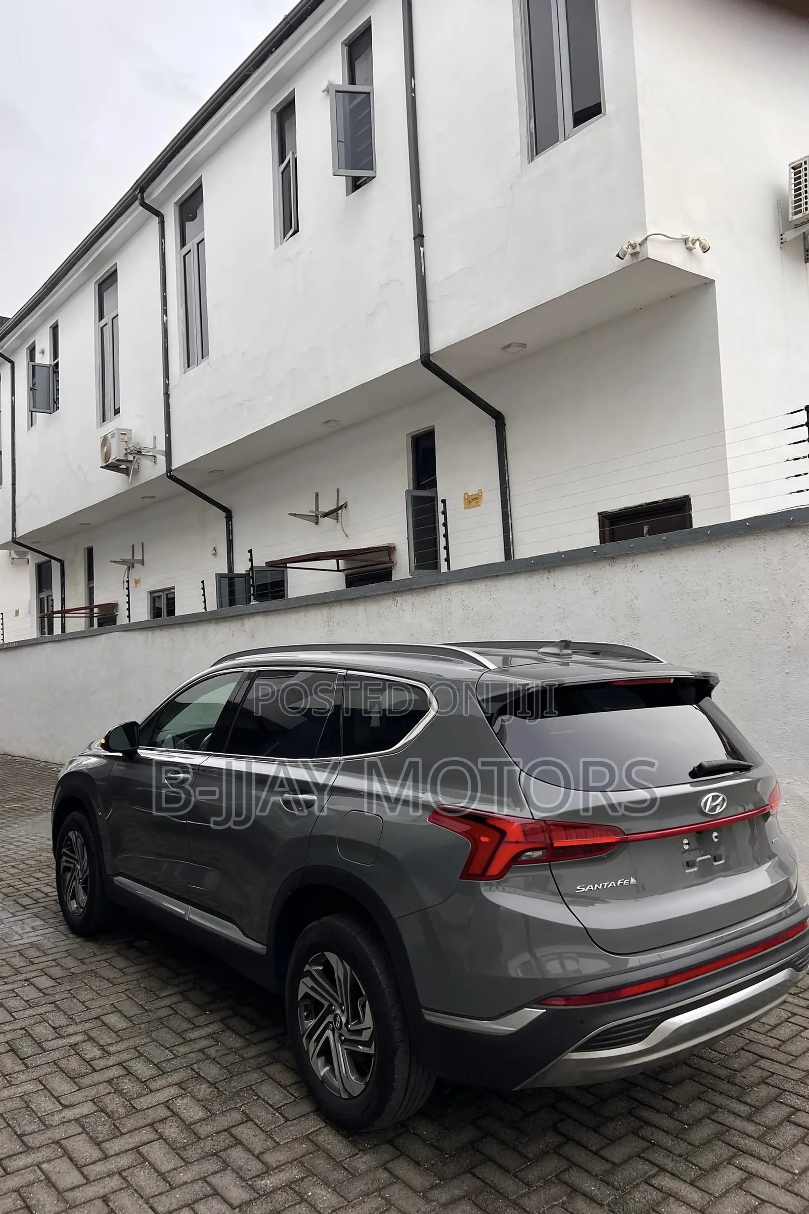Hyundai Santa Fe XRT 2024 Gray