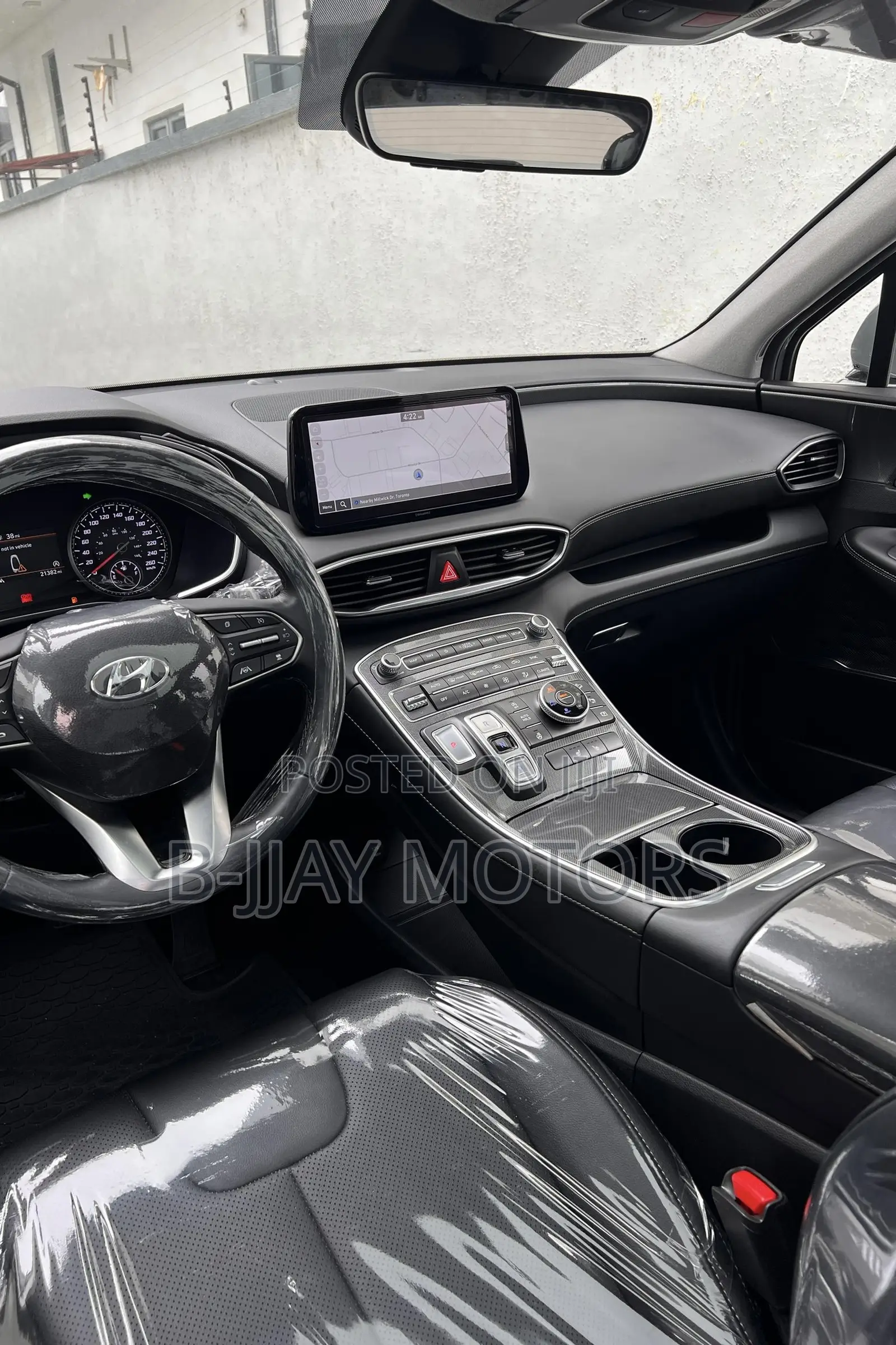 Hyundai Santa Fe XRT 2024 Gray