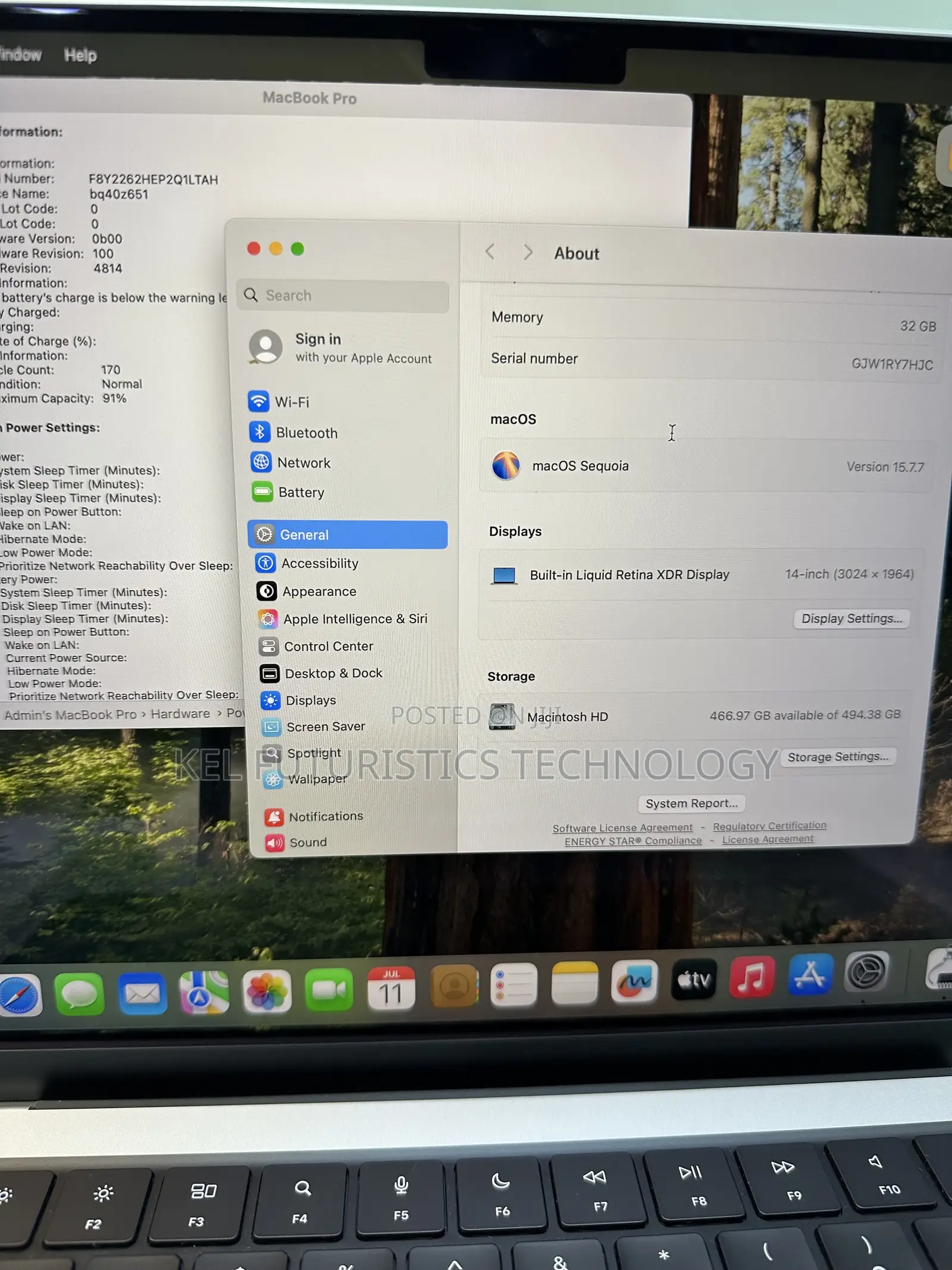Laptop Apple MacBook Pro 2021 M1 32GB Apple M1 Pro SSD 512GB