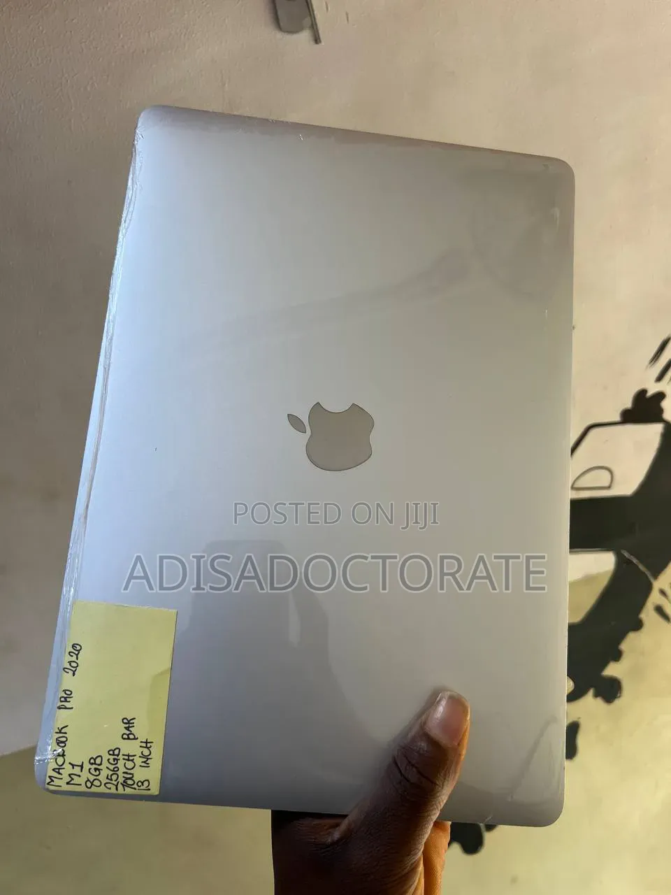 Laptop Apple MacBook Pro 2020 8GB Apple M1 SSD 256GB